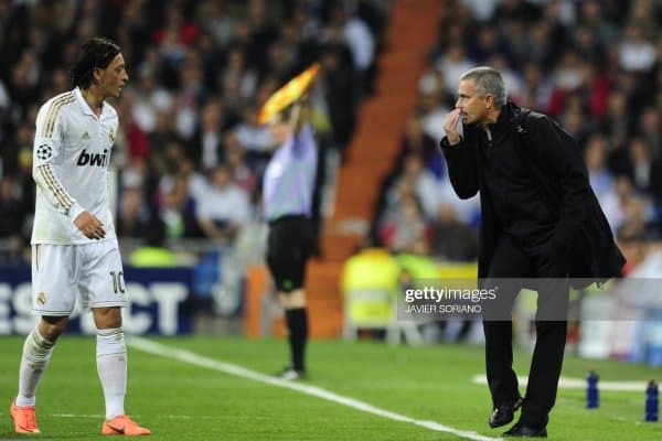 Ўзил: "Барселона"да ўйнашни тасаввур қилардим