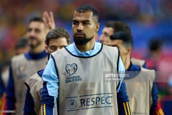 "Челси" испаниялик посбон билан келишиб олди