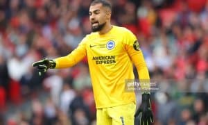 "Челси" испаниялик дарвозабонни ўз таркибига қўшиб олмоқчи