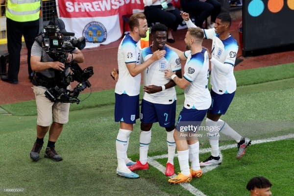 Англия 7:0 ҳисобида зафар қучди