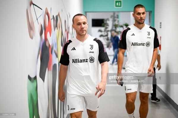 "Ювентус" хорватиялик ҳимоячидан қутилди