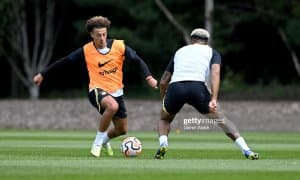 "Челси" ярим ҳимоячиси АПЛнинг бошқа бир клубига ўтишга яқин