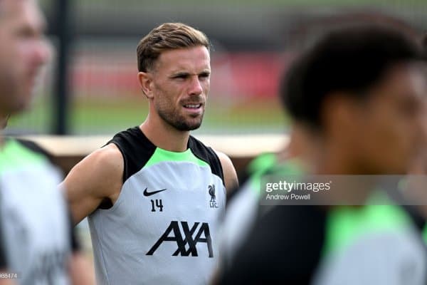 Хендерсон "Ал-Иттифоқ" машғулотларида кўриниш берди