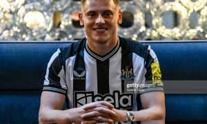 Расман! "Ньюкасл" "Лестер" вингерини сотиб олди