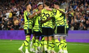 "Арсенал" бир киши кам бўлиб дербида зафар қучди