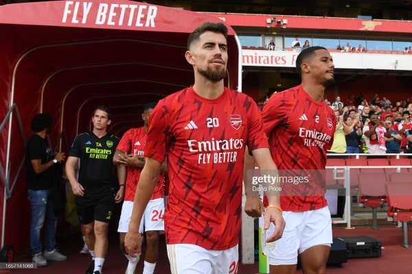 "Барселона" "Арсенал" ярим ҳимоячисига қизиқиш билдирмоқда