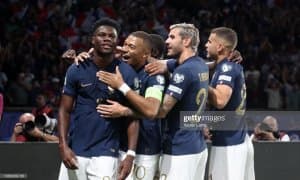 Франция Ирландияни қийинчиликсиз мағлуб қилди