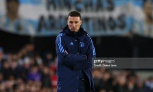 Скалони Мессига бўлган тупурган футболчи ҳақида гапирди