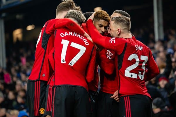 12 таси кетади: “Манчестер Юнайтед” бутун жамоадан воз кечишга тайёр!