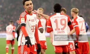Бундеслига. "Бавария" йирик ҳисобда ғалаба қозонди. Мусиаладан дубль