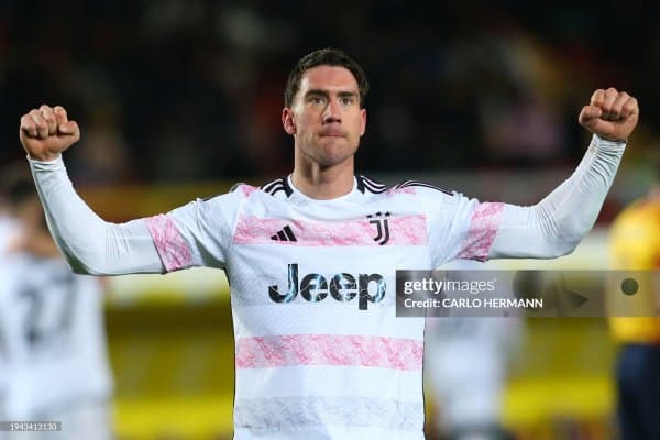 А Серия. "Ювентус" йирик ҳисобда ғалаба қозониб, биринчи ўринга чиқиб олди