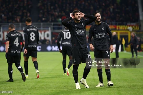 А Серия. "Милан" - "Наполи": Миланликларнинг қўли баланд келди