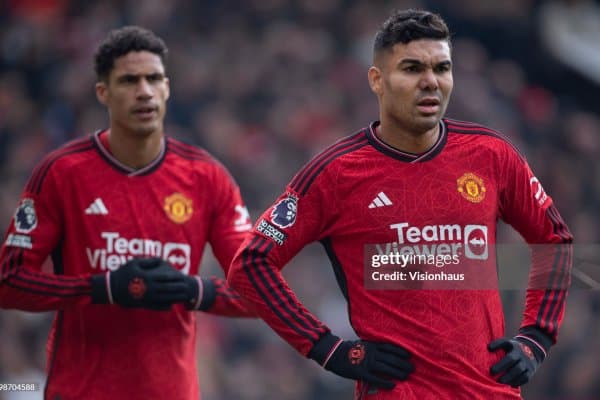 "Манчестер Юнайтед" Каземирога ўринбосар топди