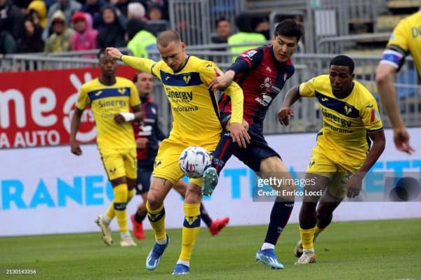 А Серия. "Кальяри" ўз уйида "Верона" билан дуранг ўйнади