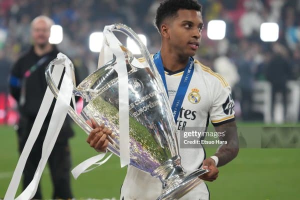 Родриго ҳеч қаерга кетмайди