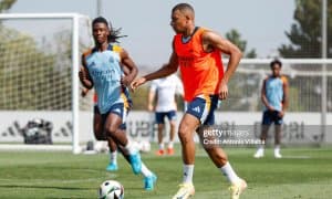 Камавинга: "Мбаппе жуда камтарин футболчи"