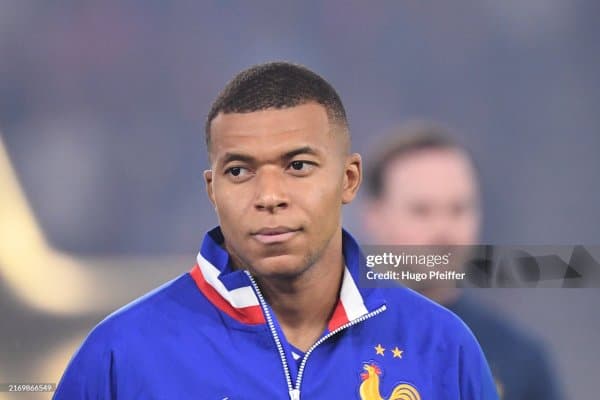 Франциянинг собиқ футболчиси: "Мбаппе аввалгидек қўрқинчли эмас"