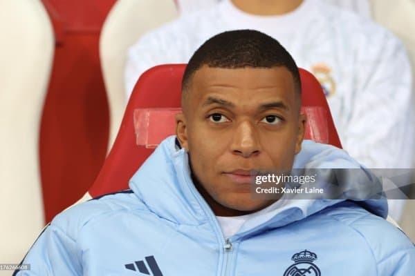 Гендузи Мбаппе ҳақида: "У ўзи хоҳлаганини қилади"