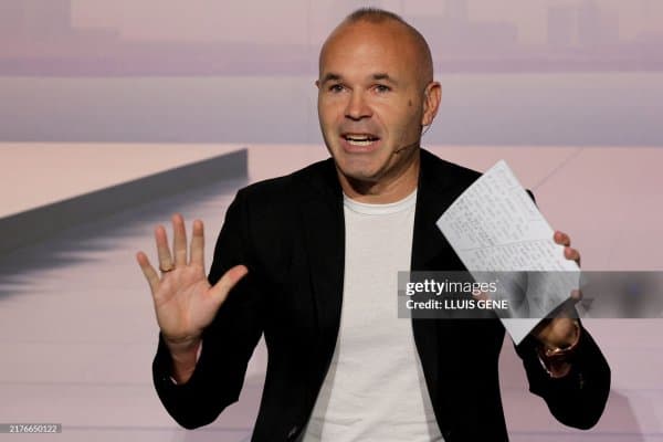 Иньеста: "Келажакдаги ишим ҳам футбол билан боғлиқ бўлади"