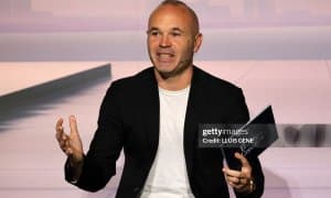 Иньеста: "Фаолиятимни "Барса"да якунламоқчи эдим"