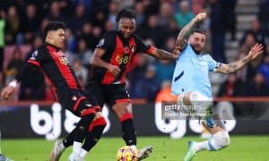 Гвардиола: "Уокер машғулотларсиз ҳам ўйнай олади"