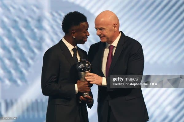 "The Best". Кучли учликдагилар Винисиусдан неча очко ортда қолди?