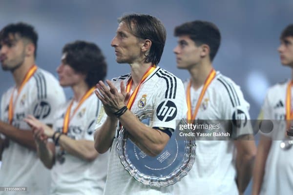 Модрич: "Ҳозир шунчаки "Барселона"ни табриклашимиз керак"