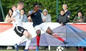 "Ювентус" 17 ёшли француз билан шартнома имзолашга яқин турибди