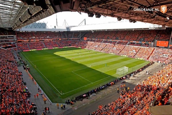 Голландия аёллар терма жамоаси иштирокидаги ўйинни томоша қилиш учун 30 мингдан ортиқ мухлис ташриф буюрди