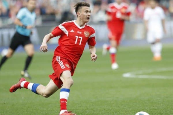 Головин бугун "Челси"да тиббий кўрикдан ўтади