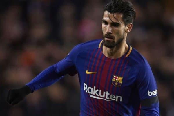 Ла Лиганинг икки клуби "Барселона" футболчиси учун кураш бошлади