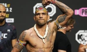 Алекс Перейра Магомед Анкалаевга "ответ" қилди