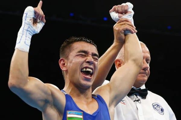 Бокс: Ҳасанбой Дўсматов лаослик рақибини осонлик билан мағлуб этди