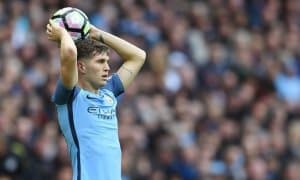 У жамоадан тезда кет!