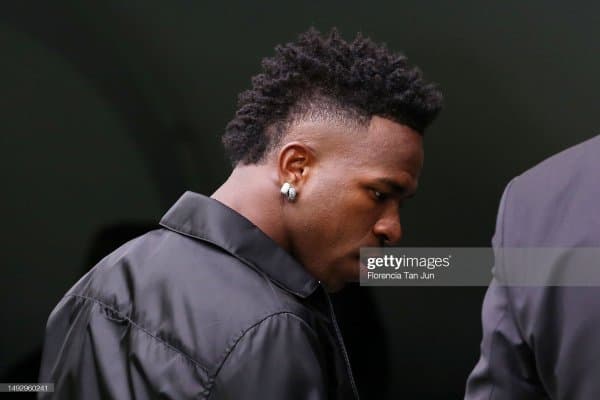 Винисиус судда иштирок этади