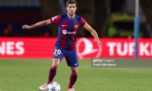 "Барса" Роберто борасида бир қарорга келди.