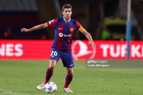 "Барса" Роберто борасида бир қарорга келди.