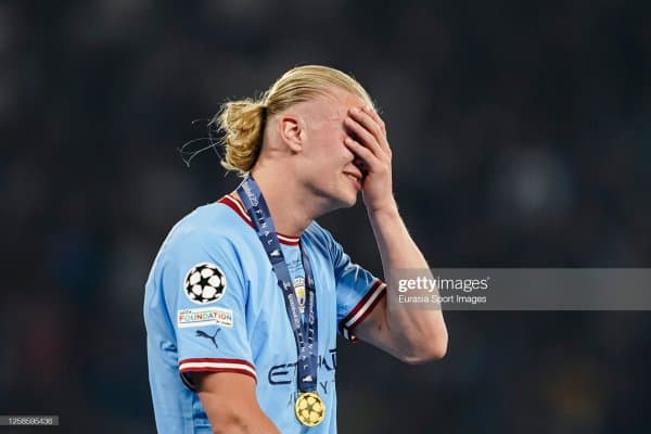 АПЛ ва ЕЧЛ тўпурари! Холанд фантастик мавсум ўтказди