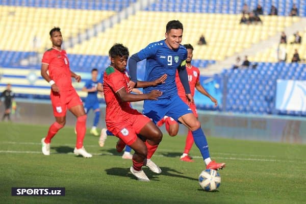 "Навбаҳор"дан тушган таклиф, Мўминжоновнинг ишончи ва рақобат ҳақида янги мавсумда порлаши кутилаётган ҳужумчи билан суҳбат