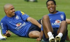 Роналдо ва Роналдиньо эплолмайдиган иш