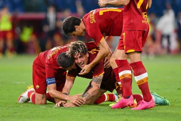 “Милан” энг зўр футболчиси ўрнига “Рома” ҳужумчисини олади