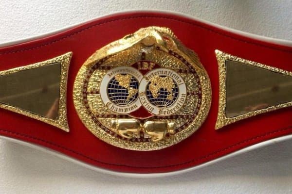 Янгиланган IBF рейтингида Шоҳжаҳон Эргашев пастлади