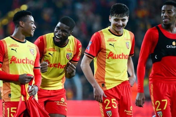 Ҳусановнинг трансфери “Ланс” учун янги рекорд бўлиши кутилмоқда