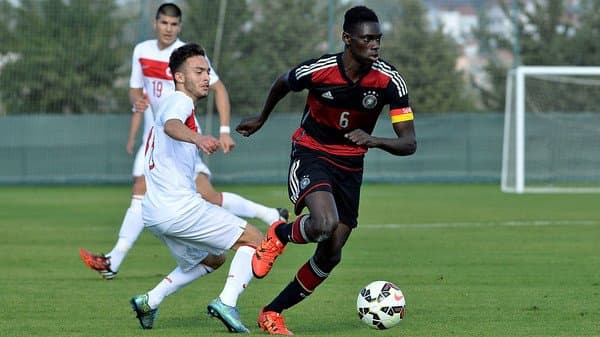 "Ювентус" 20 ёшли германиялик футболчини ўз сафига қўшиб олди