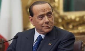 Берлускони ақл бовар қилмас трансферлар ҳақида гапирди