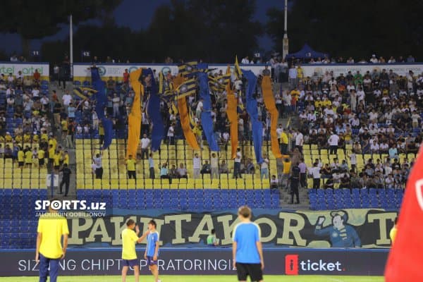 "Пахтакор"да нима гаплар?