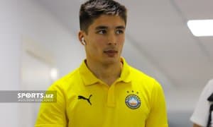 Суперлига. "Навбаҳор" - "Пахтакор": Футболчилар стадионга етиб келди (фотогалерея)