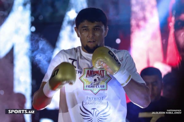 Нурсултон Рўзибоев проф боксда навбатдаги жангини ўтказди 