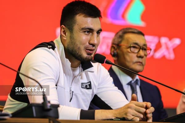 Ғофур Раҳимов, Маурисио Сулаймон ва  "Ҳумо" аренада жанг қиладиган боксчилар иштирокида матбуот анжумани ўтказилди (фотогалерея)