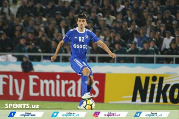 Умарбек Эшмуродов: “Насаф”да тўп тепишимдан мамнунман